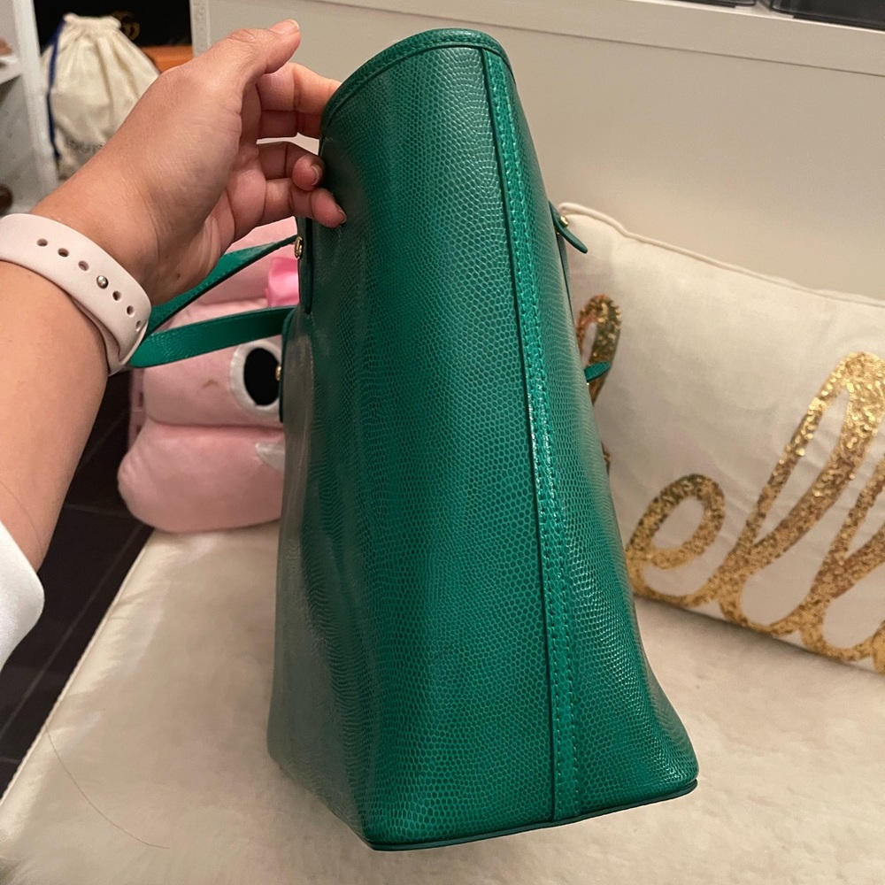 ๐ Lauren R.L Tote ๐ - Picture 2 of 10